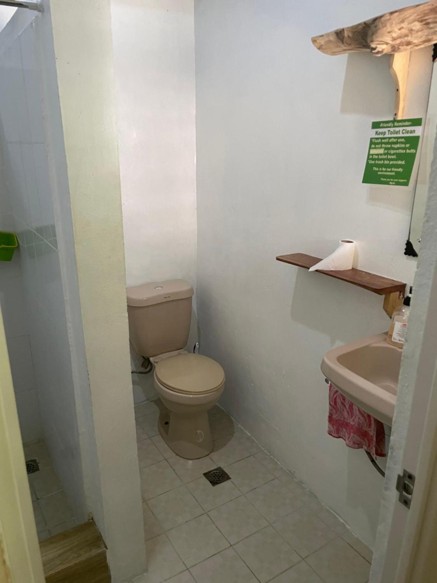 Chelle'S Guesthouse And Backpackers Siquijor Bagian luar foto