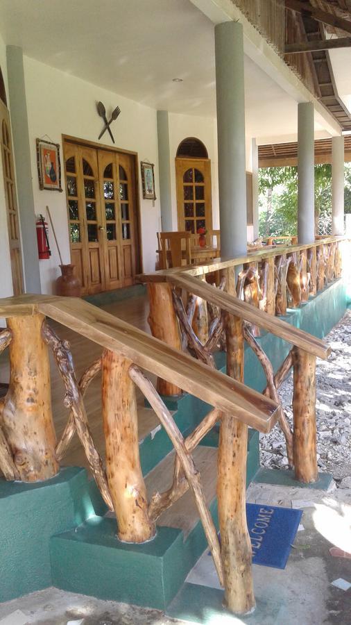 Chelle'S Guesthouse And Backpackers Siquijor Bagian luar foto