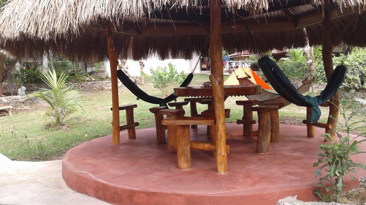 Chelle'S Guesthouse And Backpackers Siquijor Bagian luar foto