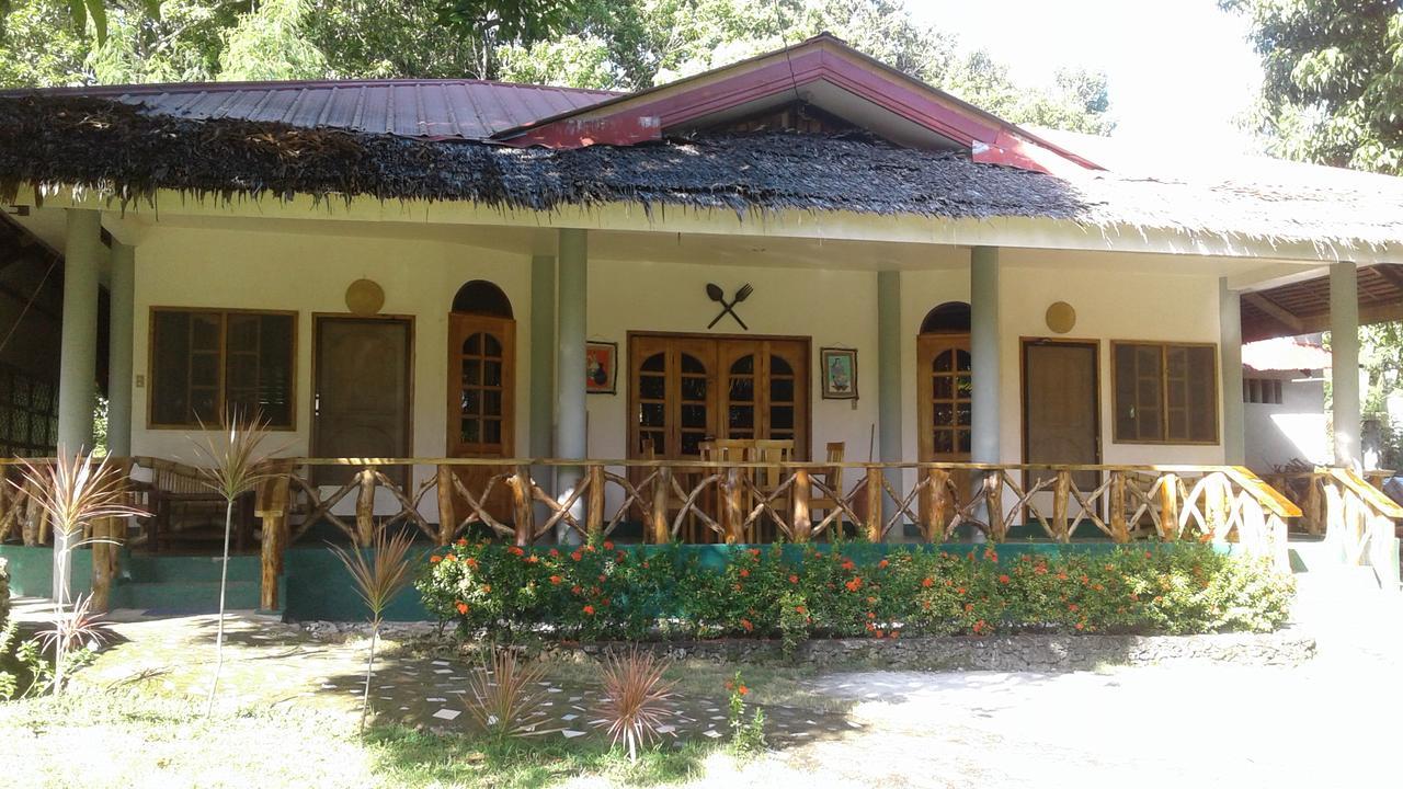 Chelle'S Guesthouse And Backpackers Siquijor Bagian luar foto